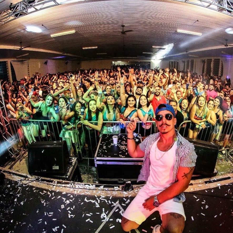 MC Menor no Carnavalins em 2018